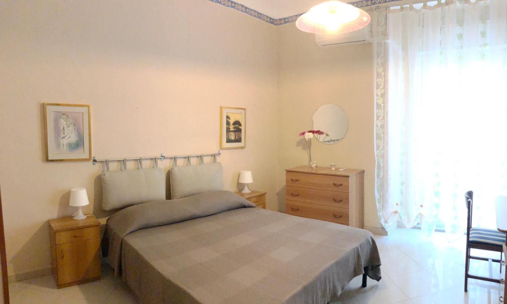 Apartment For 2 In Catania, B&B Le Voci Del Mercato Exterior photo